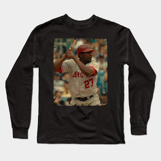 Vladimir Guerrero in Los Angeles Angels of Anaheim Long Sleeve T-Shirt by Dealova